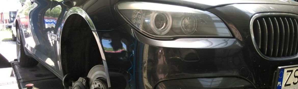 Przetaczanie tarcz hamulcowych bez demontażu w Auto Ars